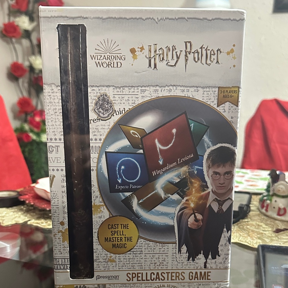 Warner Bros. Harry Potter Spellcasters Game - Black and Gold